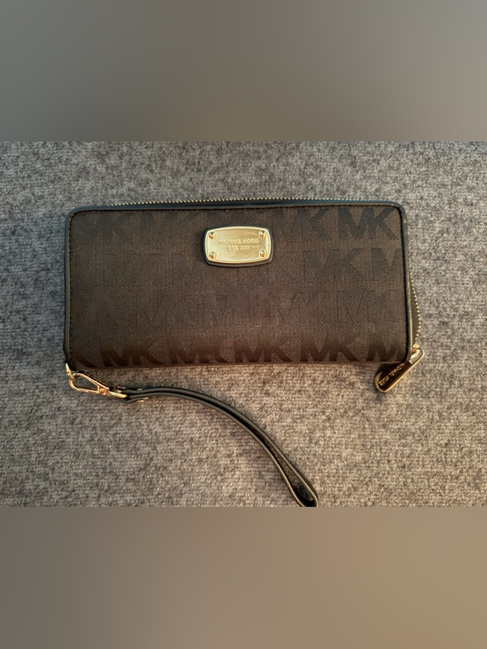 Michael Kors Black Zip Around Leather Wallet